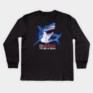 Shark dad funny t-shirt Kids Long Sleeve T-Shirt